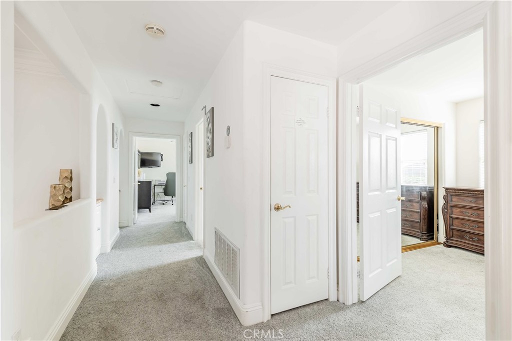 20491 Carancho Road Temecula, CA 92590 - Photo 26 of 64 a view of a hallway with closet and entryway