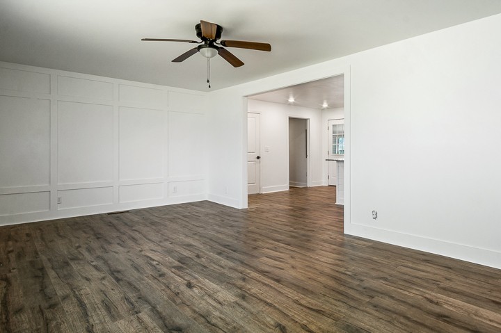 7640 Oak Grove Road Monroe, TN 38573 - Photo 4 of 31 a view of empty room with wooden floor