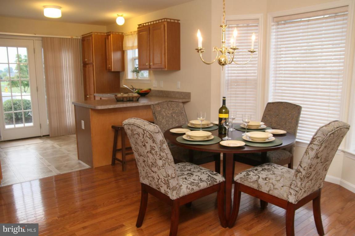631 Chatham Way Lititz, PA 17543 - Photo 7 of 9