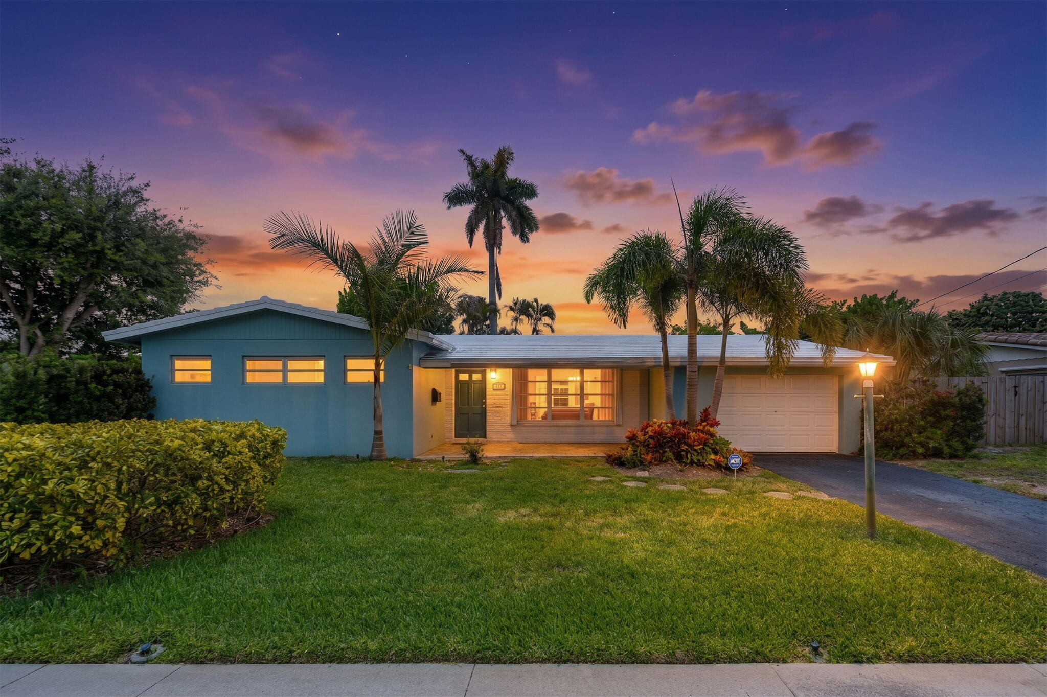 2610 Northeast 50th Street Lighthouse Point, FL 33064 - Photo 1 of 43 85-web-or-mls-LIGHTHOUSE REVISED-1-VT