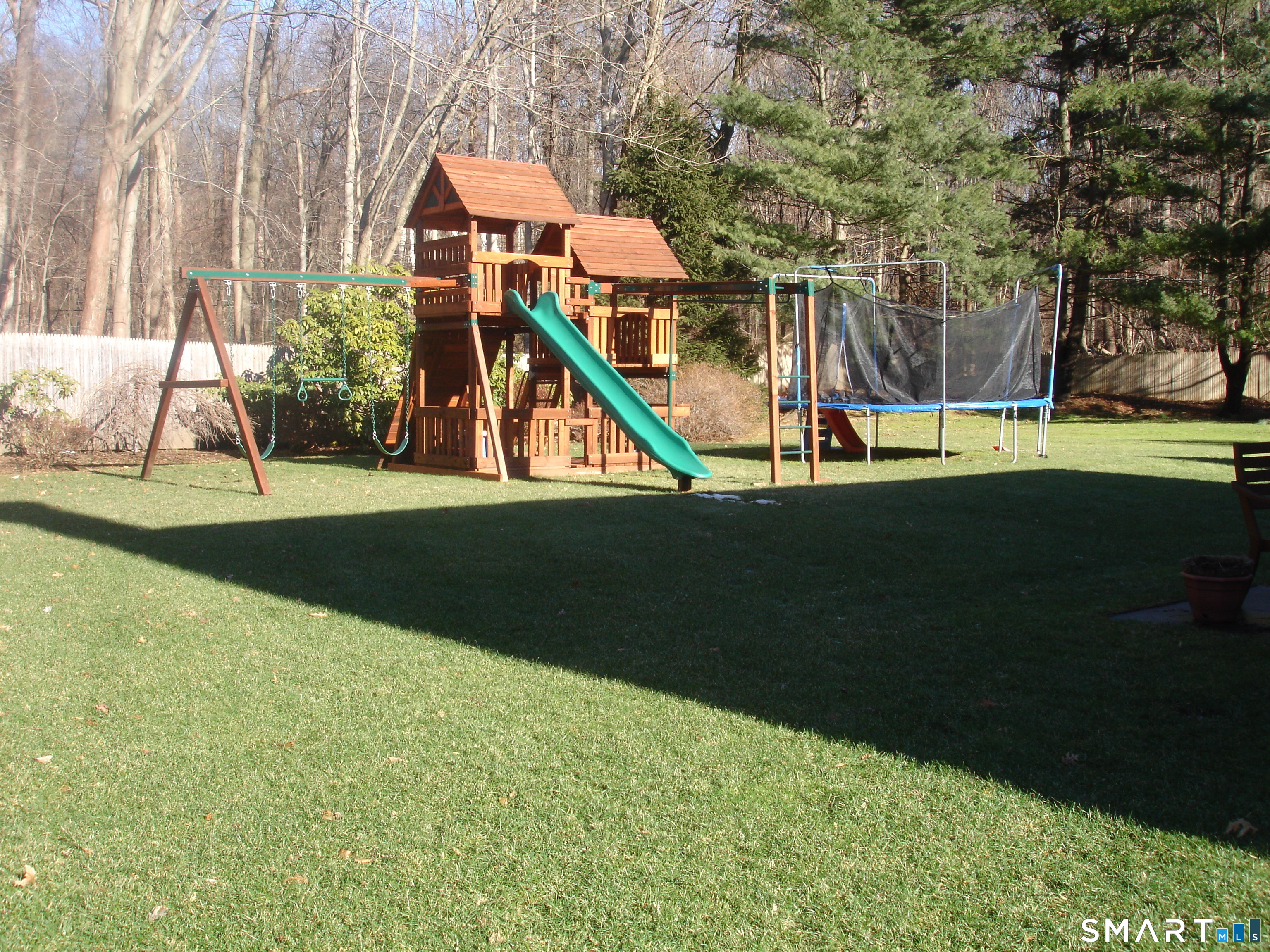 47 Barringer Road Darien, CT 06820 - Photo 2 of 37