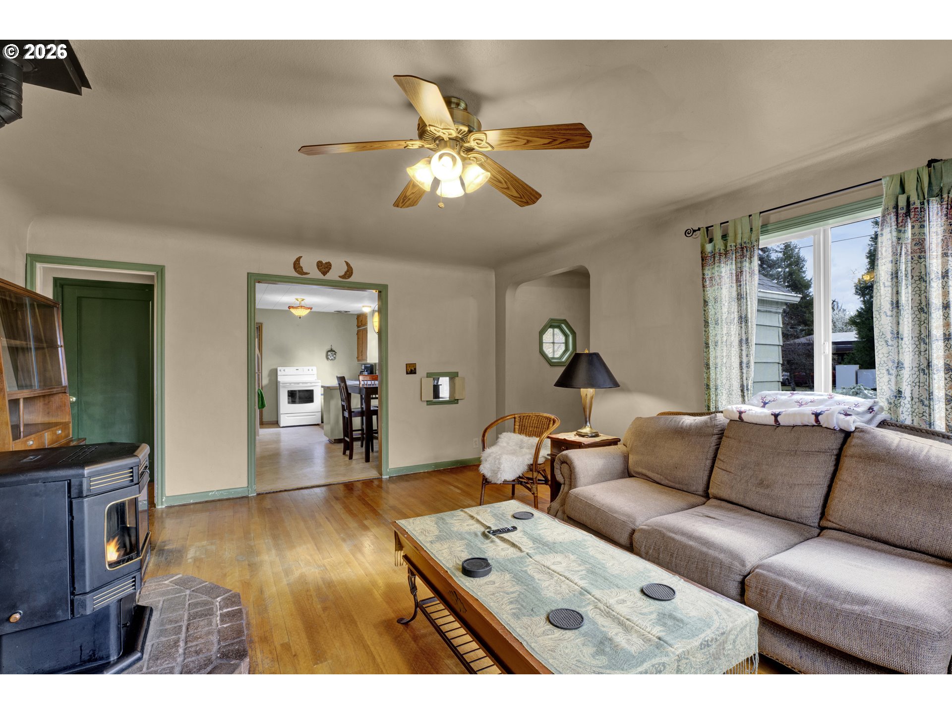 780 Cherry Avenue Eugene, OR 97404 - Photo 8 of 29 a living room with furniture and a wooden floor