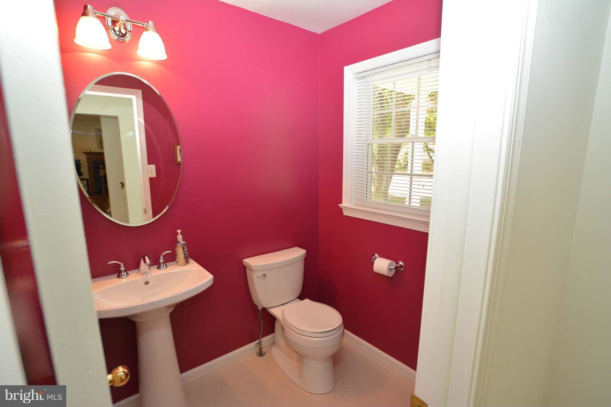 4339 Cub Run Road Chantilly, VA 20151 - Photo 5 of 21 Bath