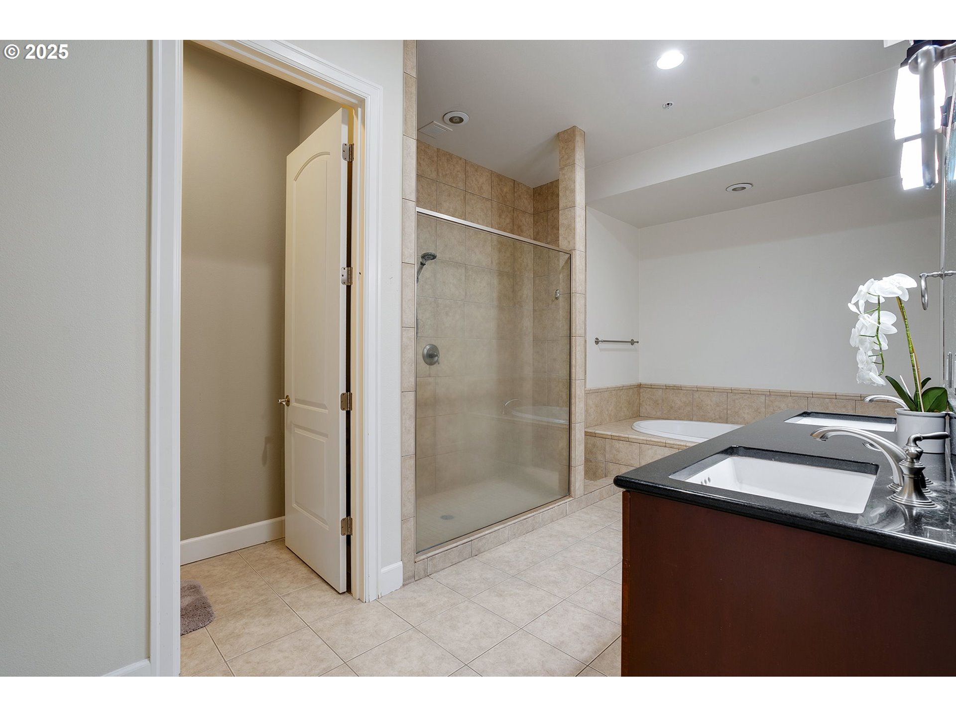 707 North Hayden Island Drive, Unit 226 Portland, OR 97217 - Photo 18 of 36