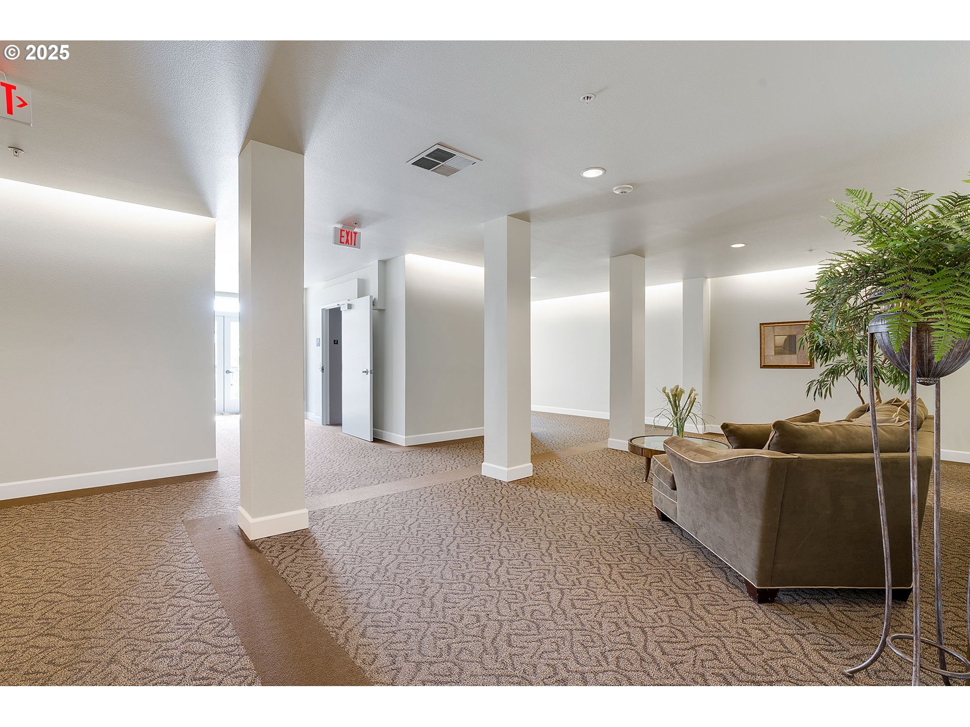 707 North Hayden Island Drive, Unit 226 Portland, OR 97217 - Photo 35 of 36