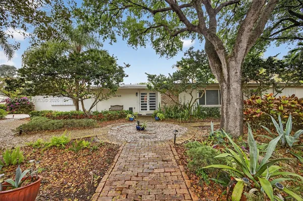 $769,000 | 19745 Southwest 244th Street, Homestead, FL 33031
