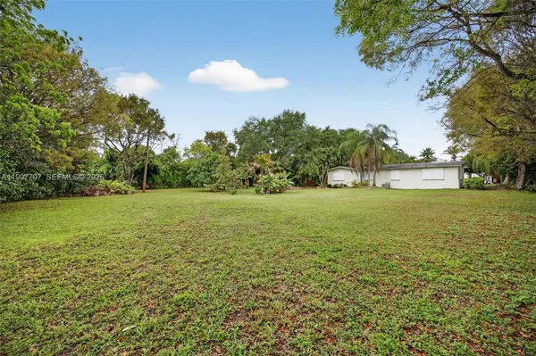 $769,000 | 19745 Southwest 244th Street, Homestead, FL 33031