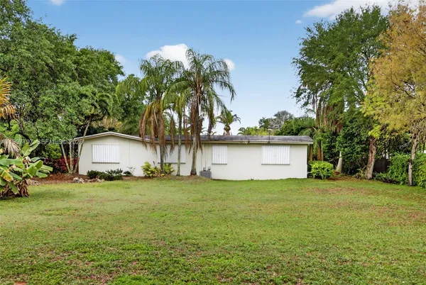 $769,000 | 19745 Southwest 244th Street, Homestead, FL 33031