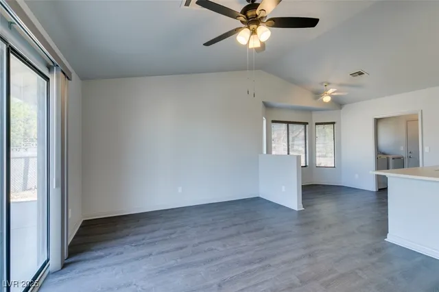 $2,095 | 1670 Rocking Horse Drive, Henderson, NV 89002