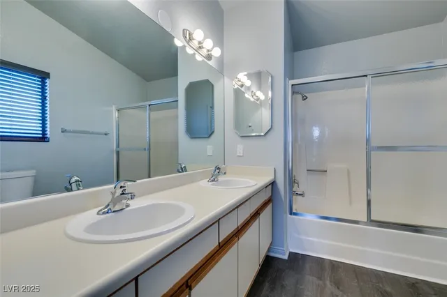 $2,095 | 1670 Rocking Horse Drive, Henderson, NV 89002