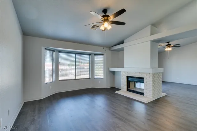 $2,095 | 1670 Rocking Horse Drive, Henderson, NV 89002
