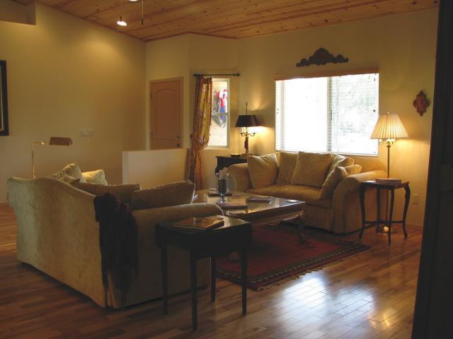 925 Wild Horse Road Show Low, AZ 85901 - Photo 2 of 5