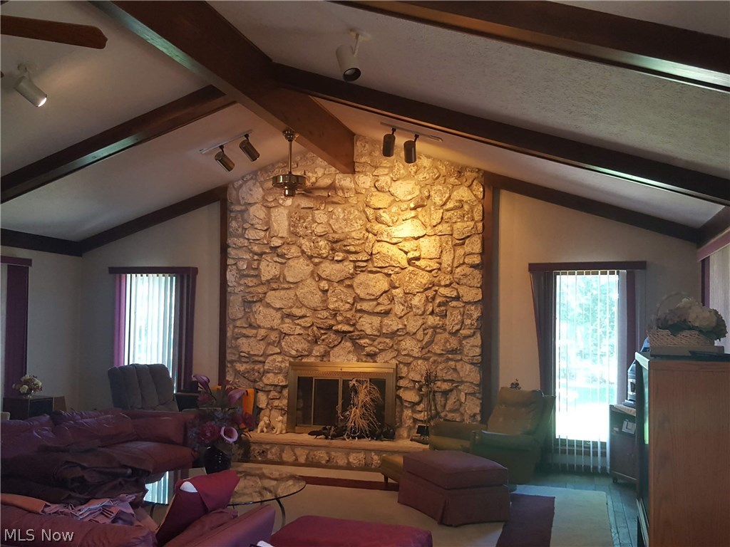 29787 Arthur Road Wickliffe, OH 44092 - Photo 2 of 12 Gallery Image 2