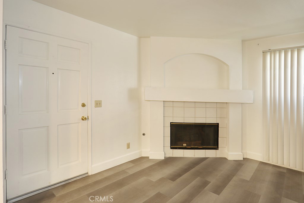8032 Rose Street, Unit 13 Paramount, CA 90723 - Photo 8 of 31