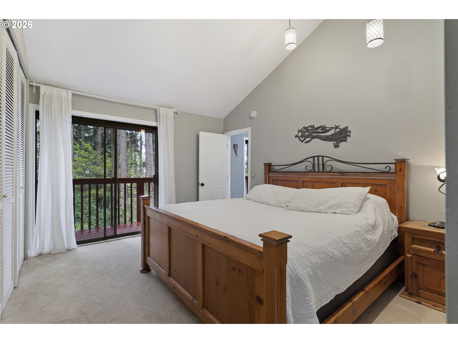 1200 Northeast Territorial Road, Unit 75 Canby, OR 97013 - Photo 22 of 48 Owner's Suite Bedroom