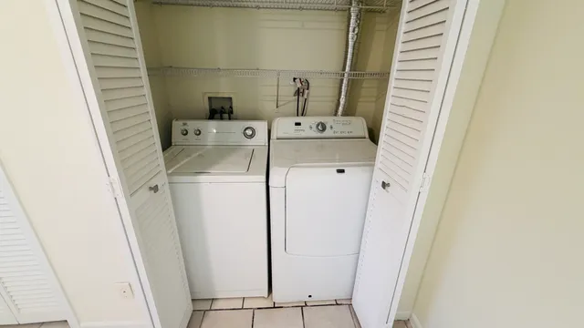 $3,100 | 356 West 31st Street, Chicago, IL 60616