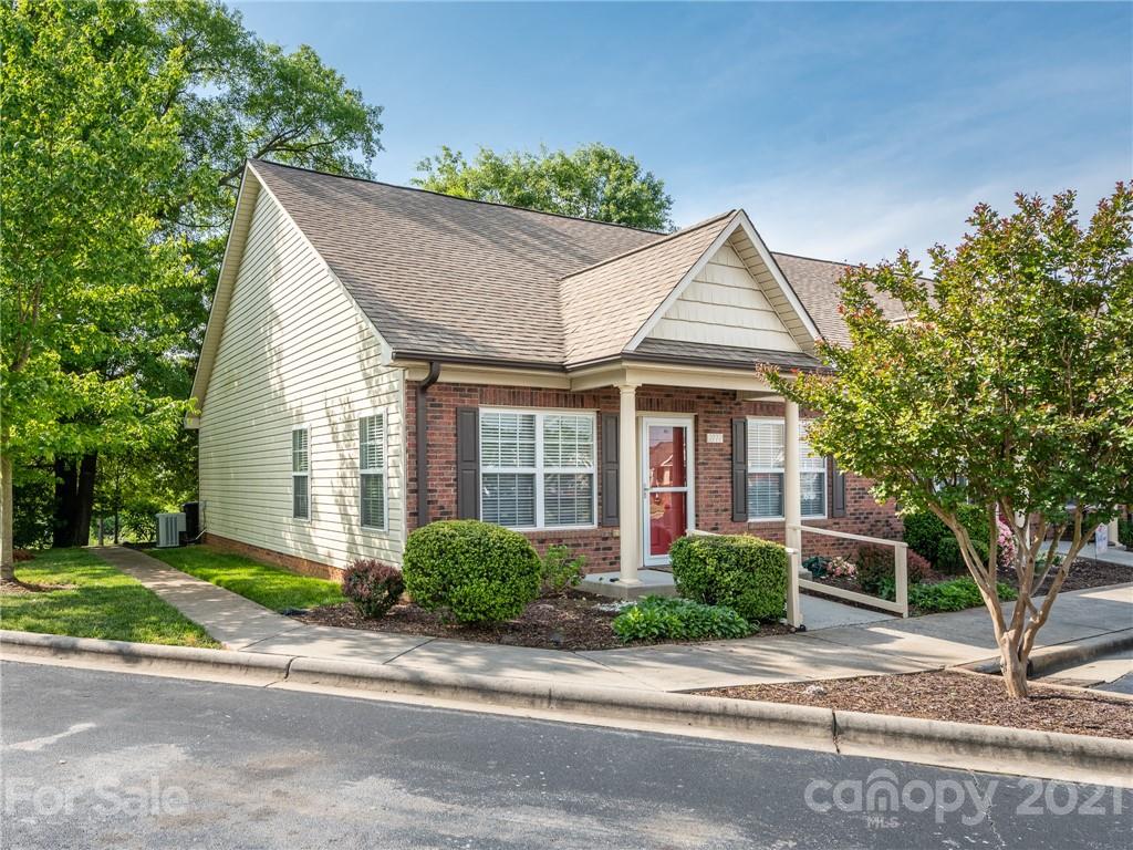 2777 Clover Road Northwest Concord, NC 28027 - Photo 2 of 16 Gallery Image 2