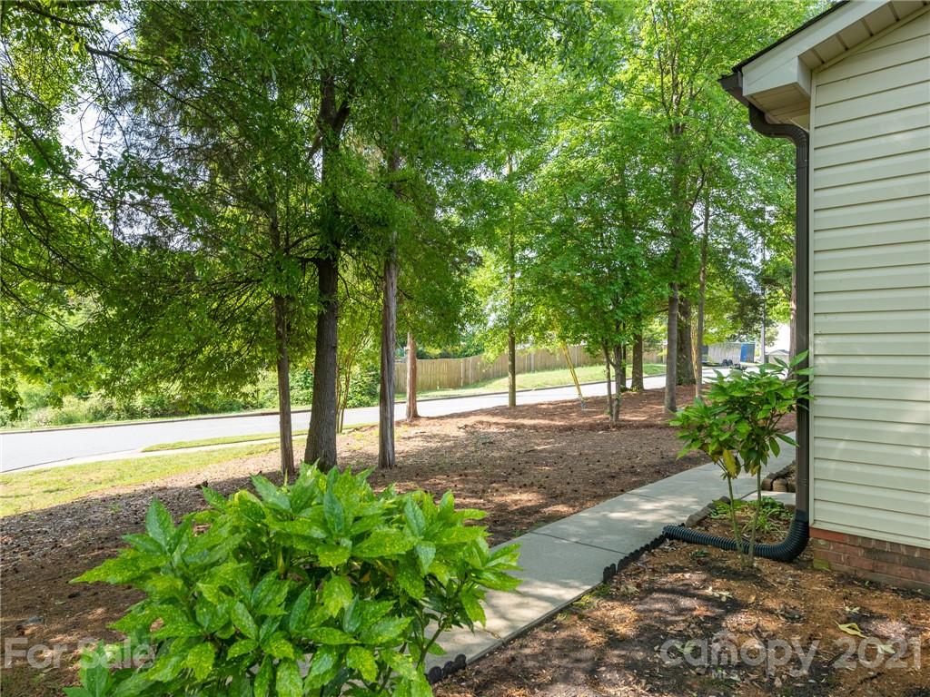 2777 Clover Road Northwest Concord, NC 28027 - Photo 4 of 16 Gallery Image 4