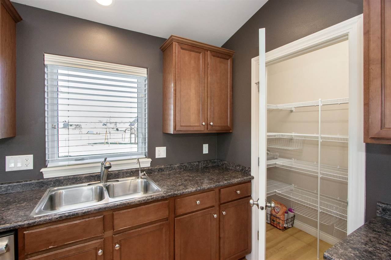 580 Penn Ridge Place North Liberty, IA 52317 - Photo 10 of 39 Gallery Image 10