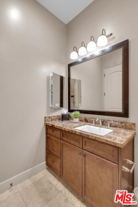 1990 Highway 46 Shandon, CA 93461 - Photo 33 of 57 a bathroom with a sink and a mirror
