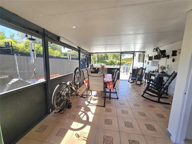 $1,100,000 | 11152 Southwest 7th Street, Sweetwater, FL 33174