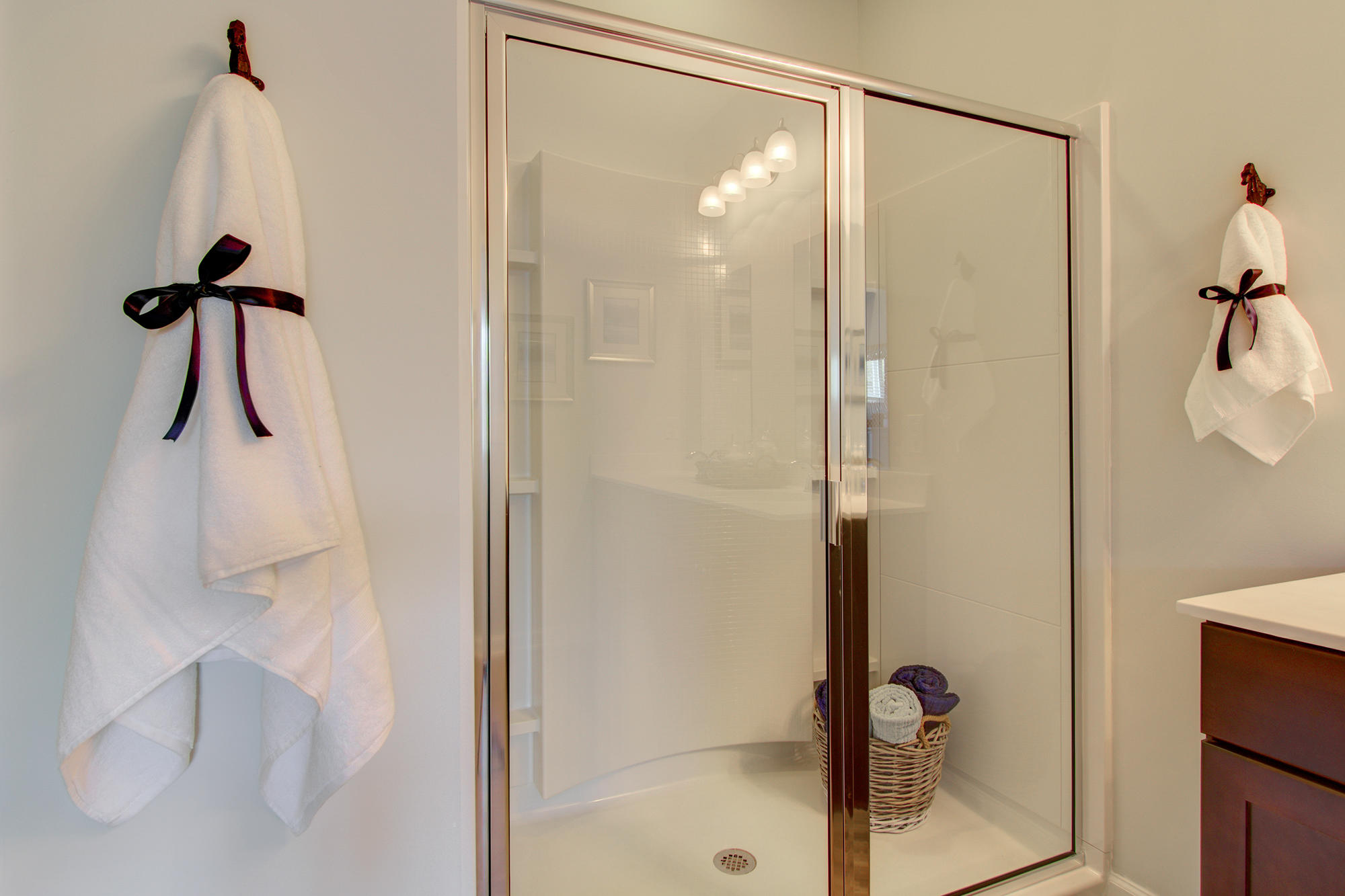 9679 Brandishing Road Ladson, SC 29456 - Photo 26 of 43 Cali-Owner's Bath 2