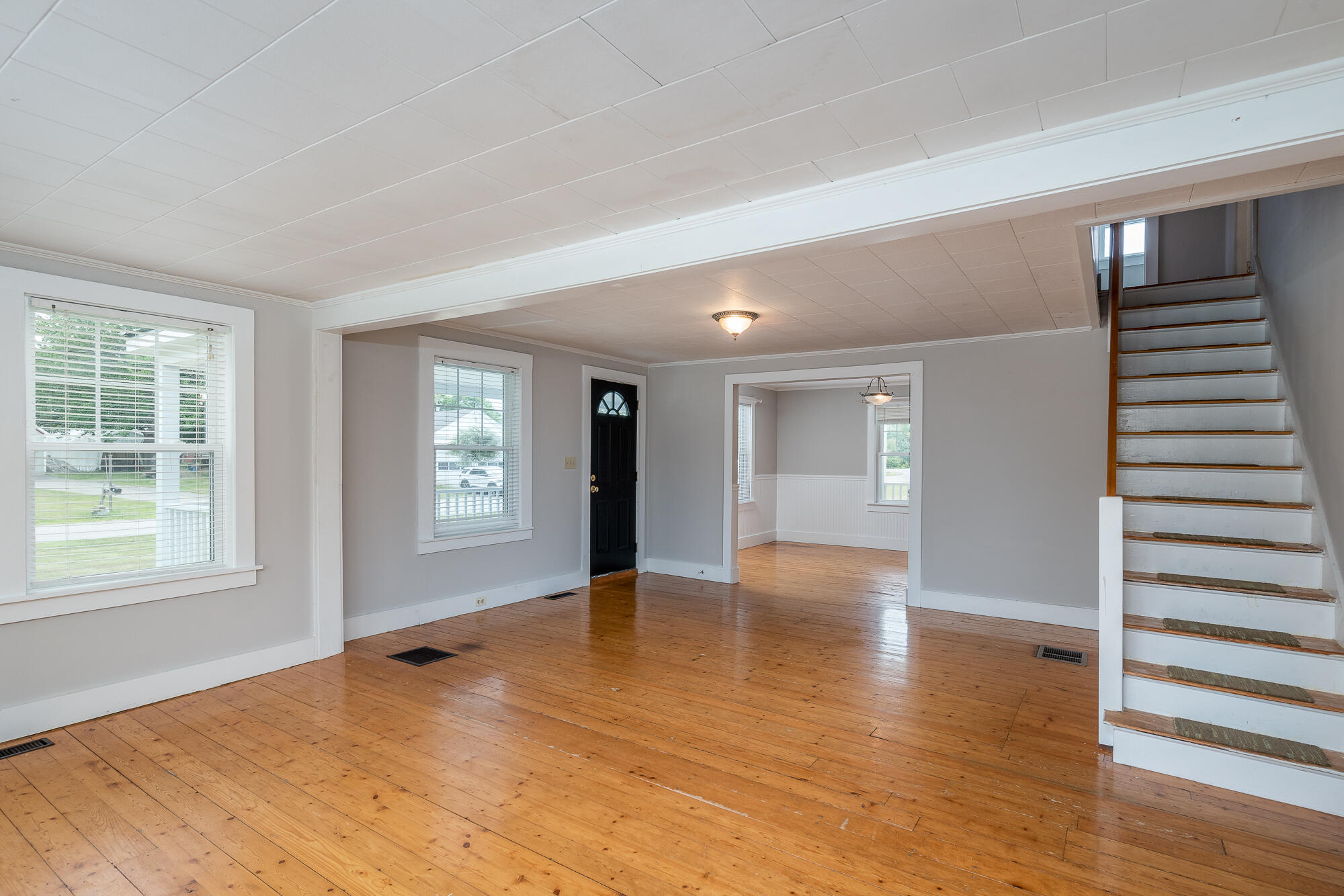 16 Wiley's Corner Road Tenants Harbor, ME 04860 - Photo 4 of 24 16 Wileys Corner MLS- Hang Your Hat Phot
