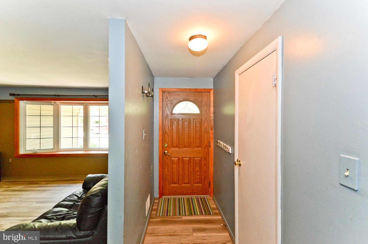5007 Nicholas Road Waldorf, MD 20601 - Photo 6 of 35 Entry