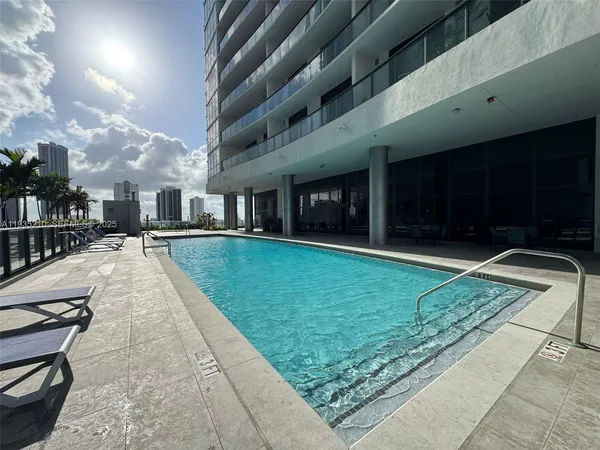$4,400 | 1600 Northeast 1st Avenue, Unit 3606, Miami, FL 33132