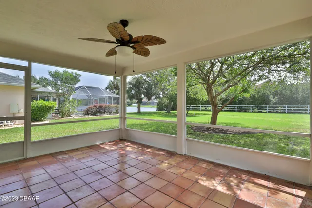 a view of an entryway