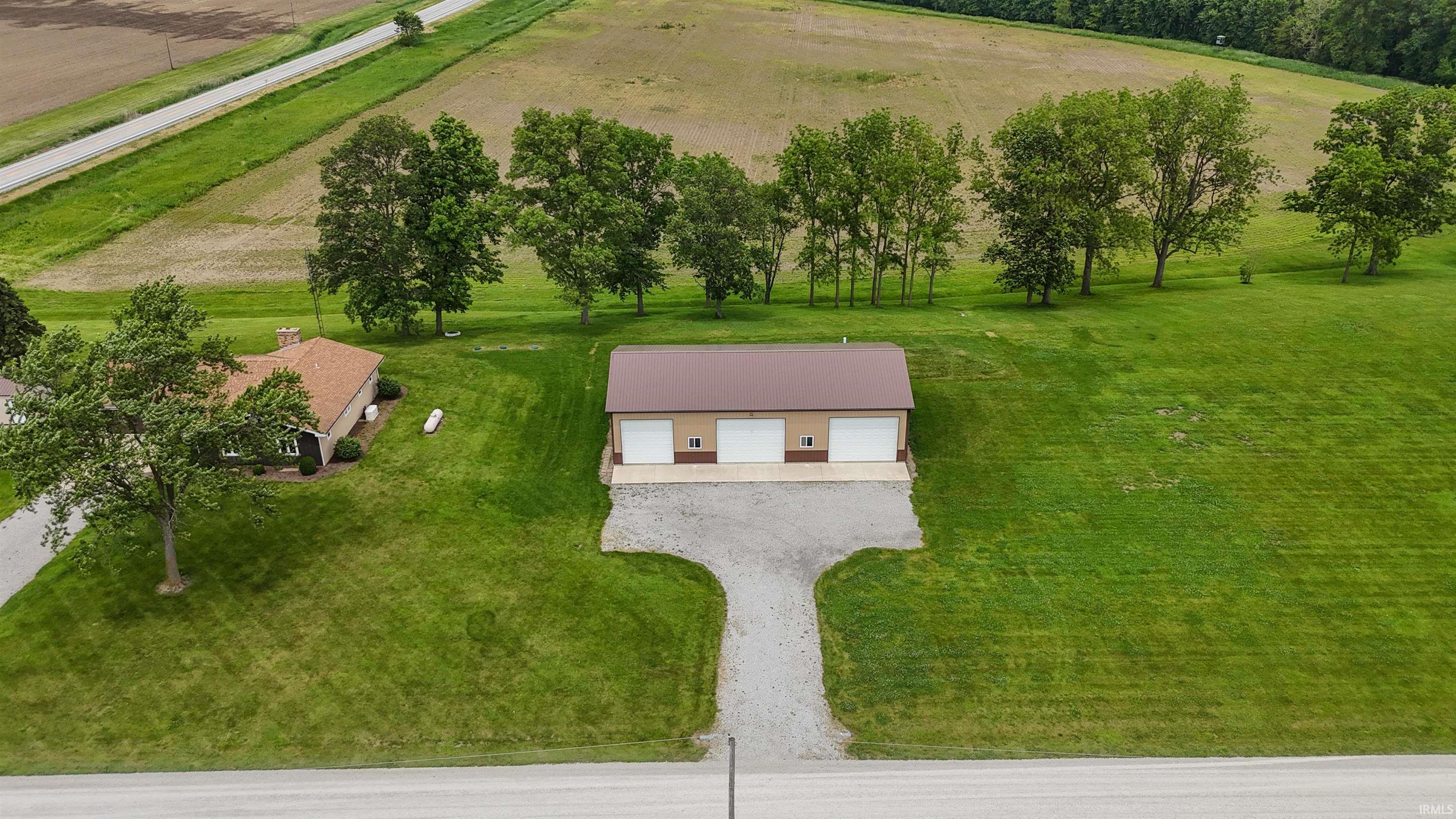 22825 Kammeyer Road Woodburn, IN 46797 - Photo 9 of 42