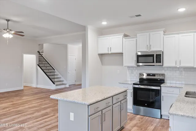 $371,900 | 951 Collie Drive, Hernando, MS 38651