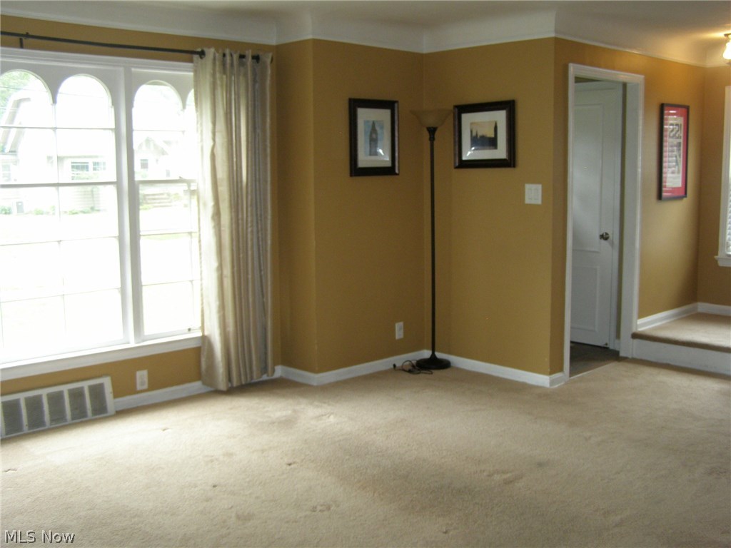 5120 Eastover Road Cleveland, OH 44124 - Photo 21 of 29 Gallery Image 21