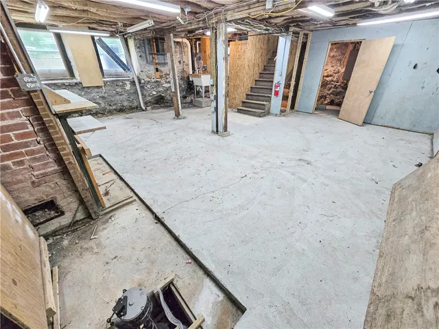 $550,000 | 156 Broad Street, Burrillville, RI 02859