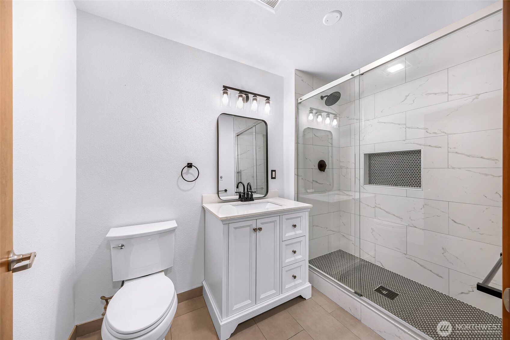 910 Gladstone Street, Unit 108 Bellingham, WA 98229 - Photo 4 of 24