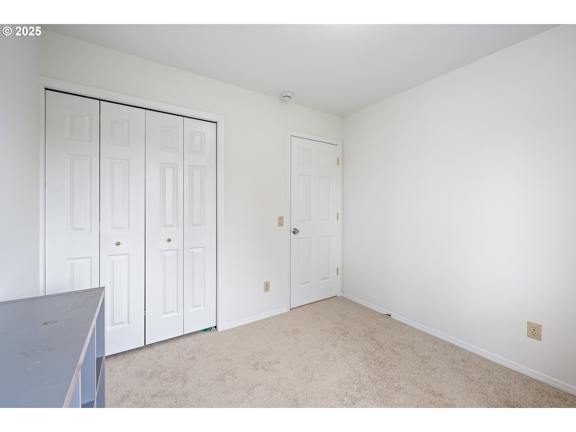 16033 Northwest Ridgetop Lane Beaverton, OR 97006 - Photo 23 of 42 a view of an empty room