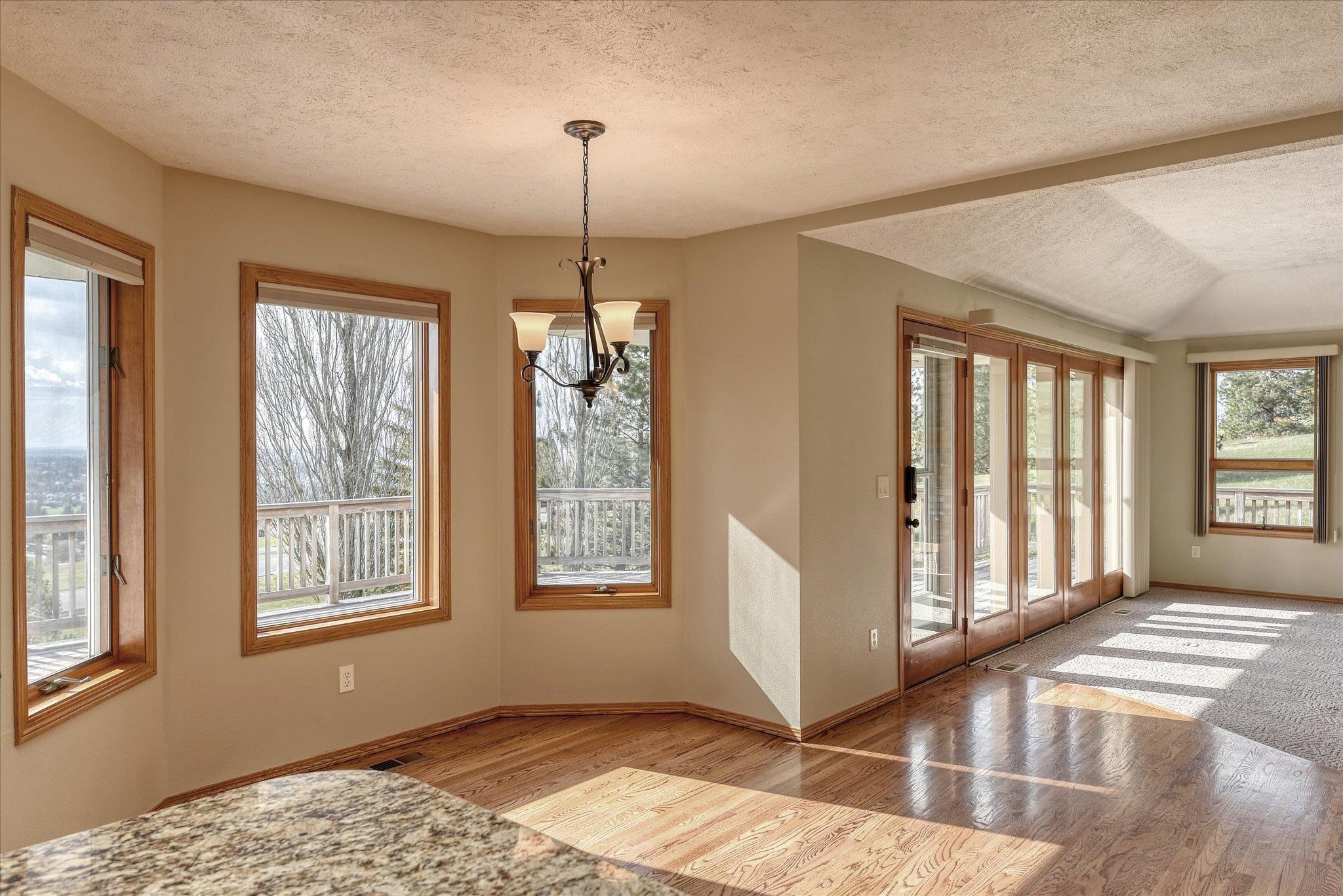 4025 South Thierman Road Spokane, WA 99223 - Photo 15 of 48