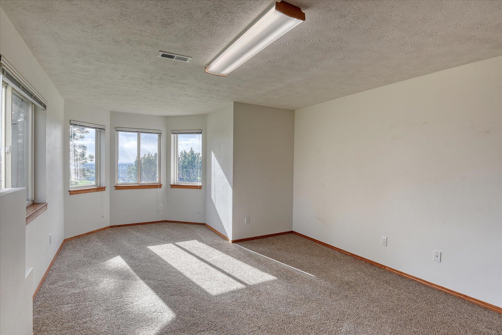 4025 South Thierman Road Spokane, WA 99223 - Photo 26 of 48