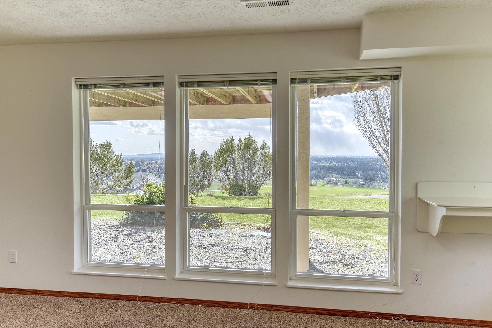 4025 South Thierman Road Spokane, WA 99223 - Photo 29 of 48