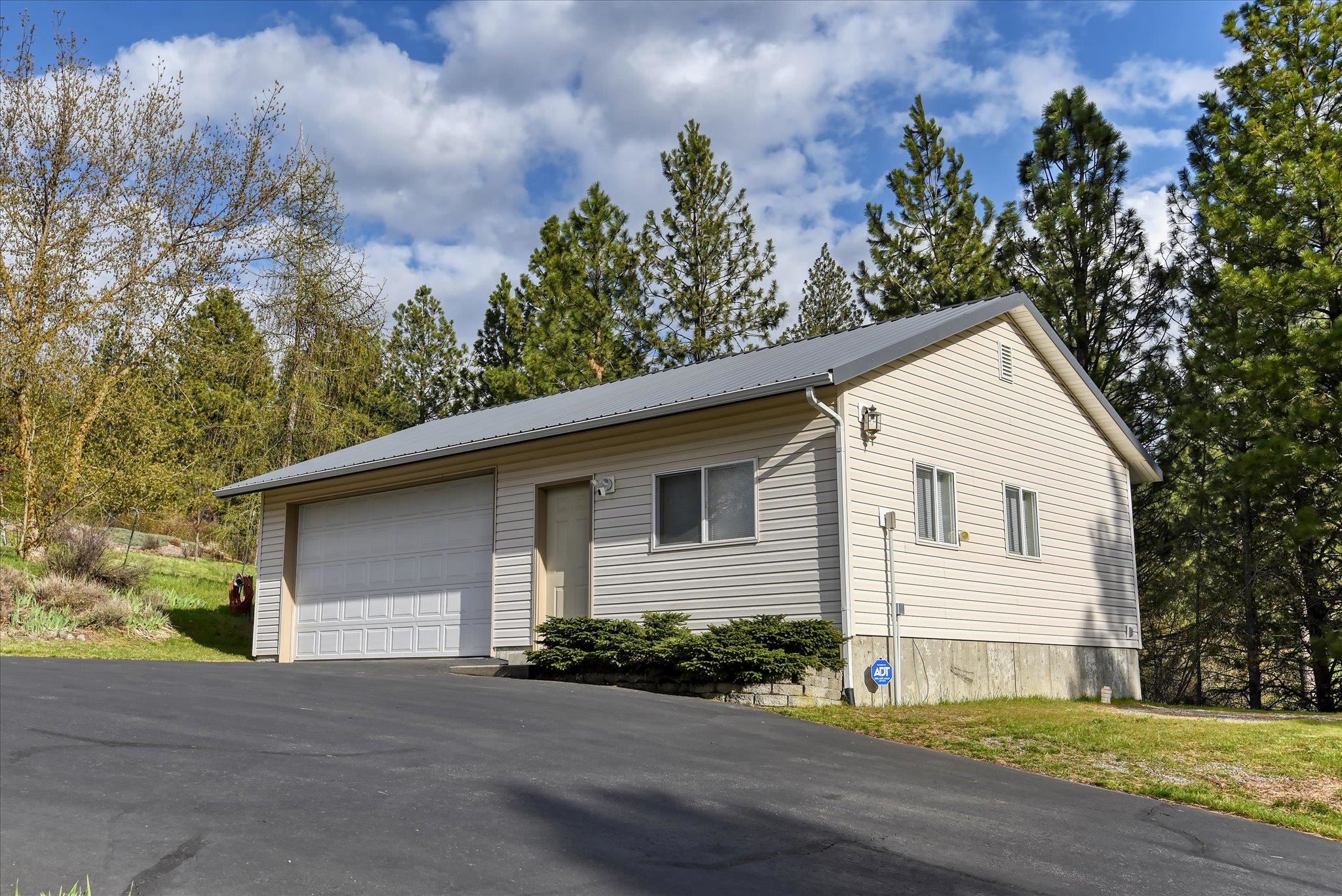 4025 South Thierman Road Spokane, WA 99223 - Photo 32 of 48