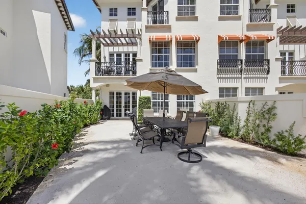 $2,800,000 | 24 Marina Gardens Drive, Palm Beach Gardens, FL 33410