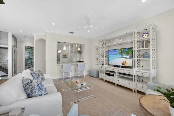 $2,800,000 | 24 Marina Gardens Drive, Palm Beach Gardens, FL 33410