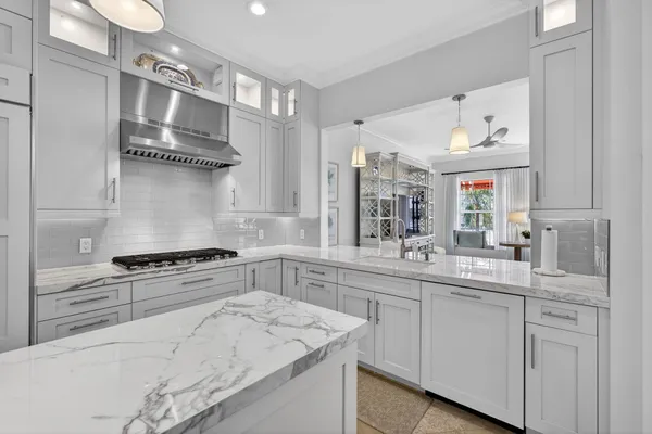 $2,800,000 | 24 Marina Gardens Drive, Palm Beach Gardens, FL 33410