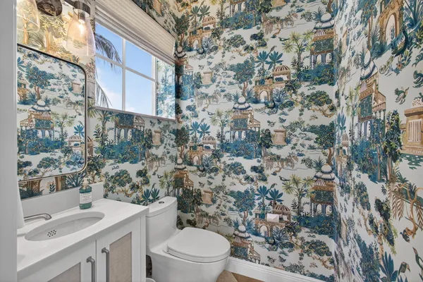 $2,800,000 | 24 Marina Gardens Drive, Palm Beach Gardens, FL 33410