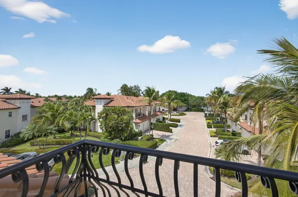 $2,800,000 | 24 Marina Gardens Drive, Palm Beach Gardens, FL 33410