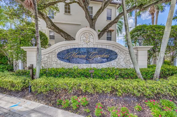 $2,800,000 | 24 Marina Gardens Drive, Palm Beach Gardens, FL 33410