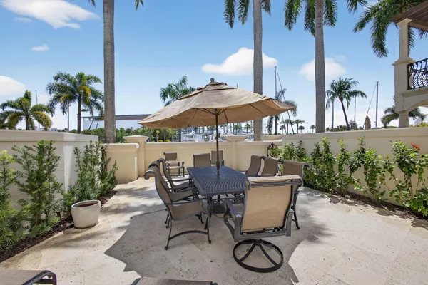 $2,800,000 | 24 Marina Gardens Drive, Palm Beach Gardens, FL 33410