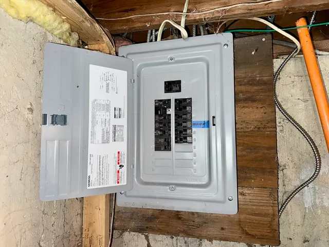 $249,000 | 333 Sheldon Road, Fitchburg, MA 01420