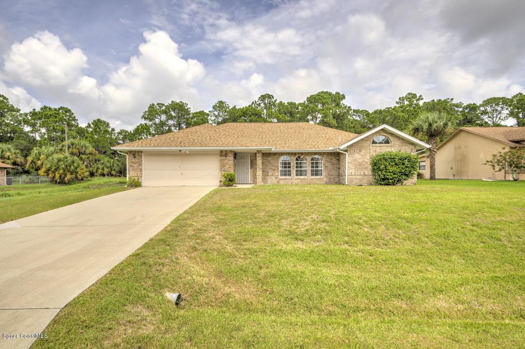 307 Abello Road Southeast Palm Bay, FL 32909 - Photo 1 of 30 Front View