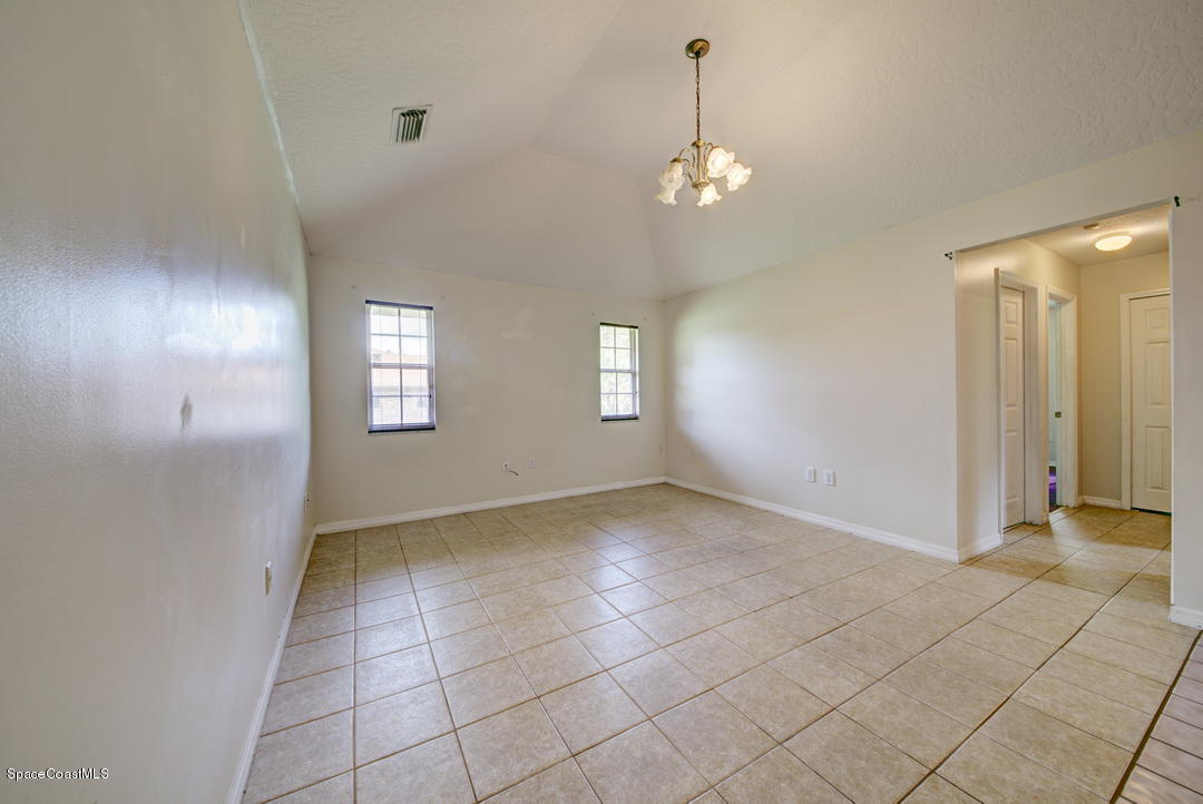 307 Abello Road Southeast Palm Bay, FL 32909 - Photo 8 of 30 Family Room
